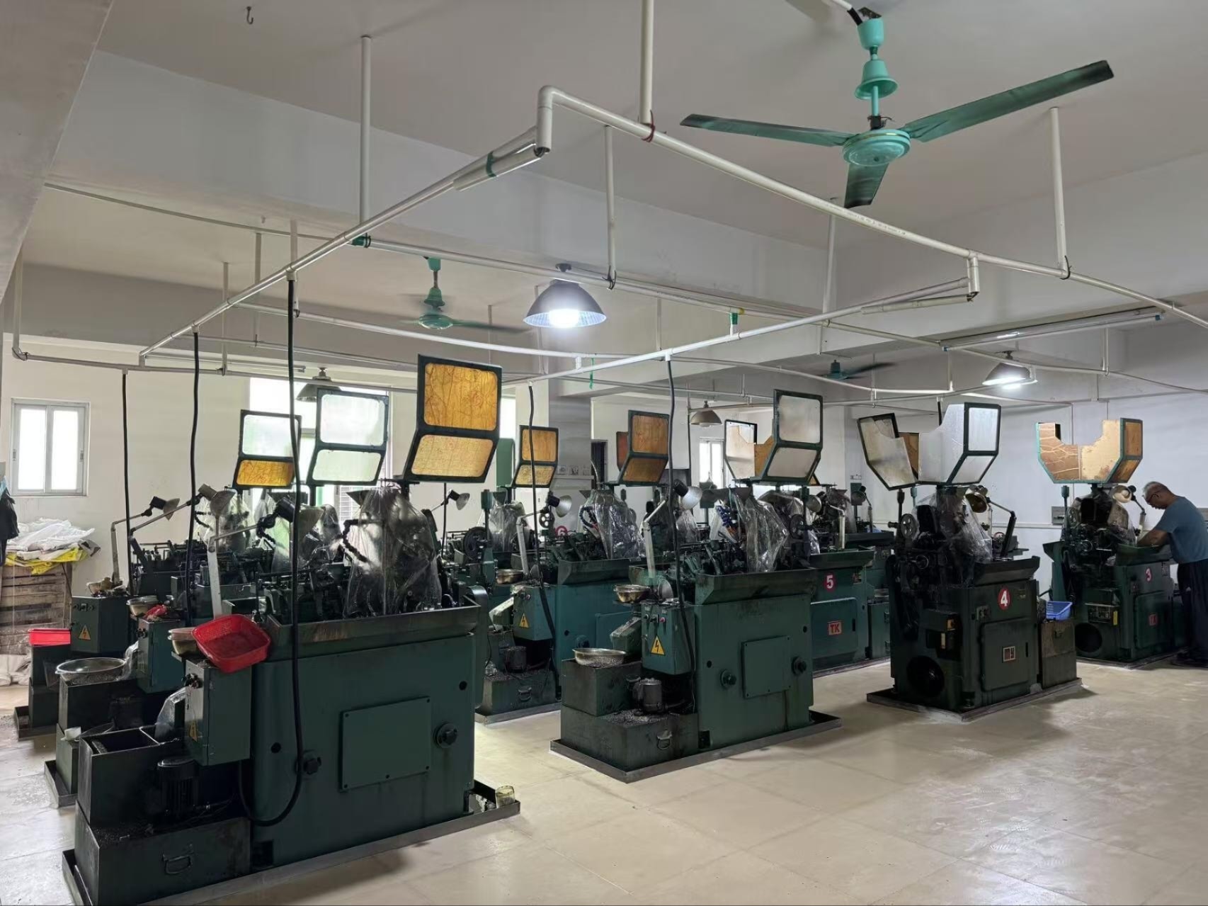Dongguan Fuluoli Jewelry Co., Ltd. manufacturing facility